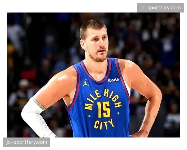 掘金进攻体系依赖约基奇创造力，高位策应创造大量优质出手机会